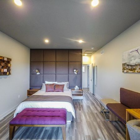 Le Bellevue Modern Lodge Wakefield Exteriör bild